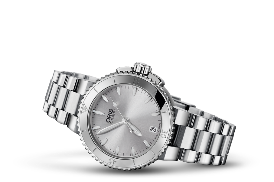 Aquis Date - 01 733 7652 4141-07 8 18 01P | Oris